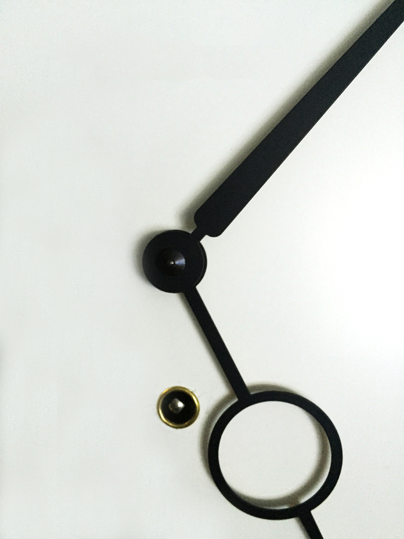 Illustration for article titled 30 Gorgeous Photos Of Timepieces